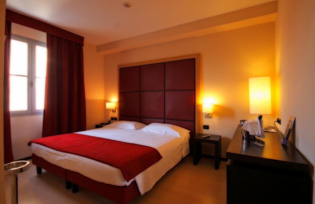 Hotel Metropolis ريجّو إيميليا المظهر الخارجي الصورة